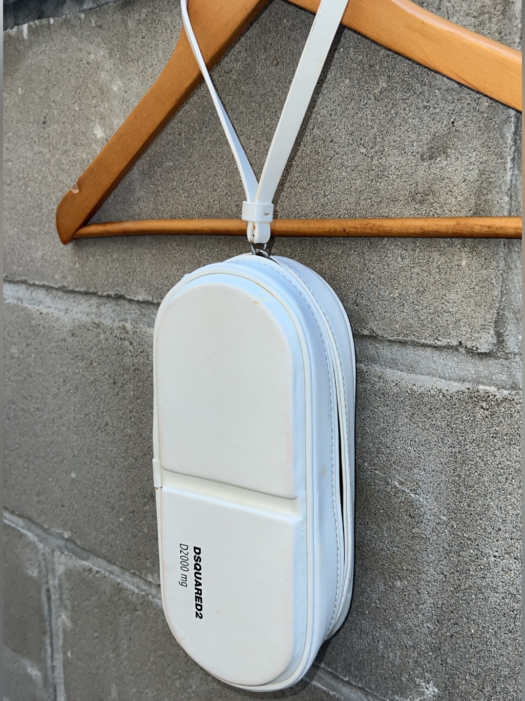 Dsquared2 Pill Belt Bag In White. (Only Bag)